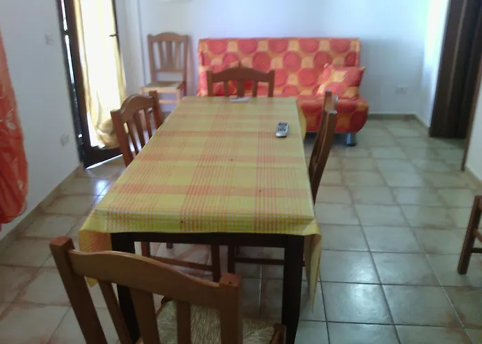 Patrizia Taviano (Lecce)